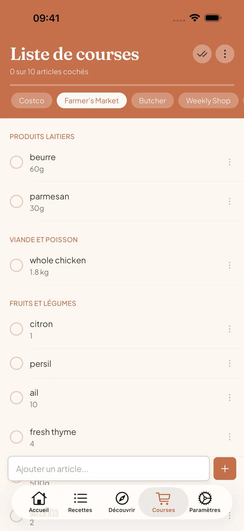 Liste de courses partagée dans Clemi triée par rayon, avec les articles fusionnés depuis les recettes de la semaine