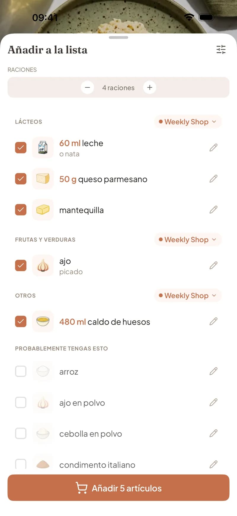 Pantalla de añadir a la lista de la compra en Clemi con ingredientes agrupados por pasillo y básicos de despensa sin marcar